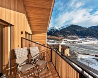 Laiet Luxus-chalet AM SEE / Ferienhaus mit 200qm - San Valentino alla Muta - Balcone