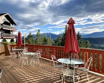 Rocky Mountain Springs Lodge - Radium Hot Springs - Balcony