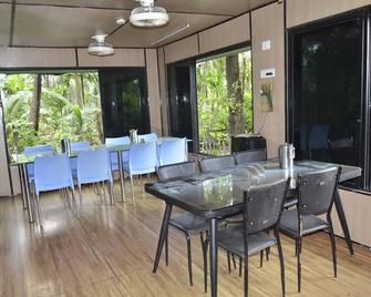 Iora Cottages - Alibag - Restaurant