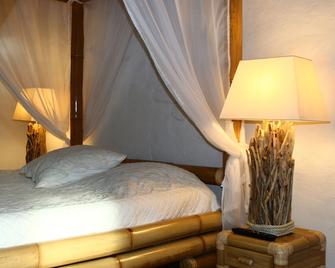 Au Bon endroit - Génébrières - Habitación