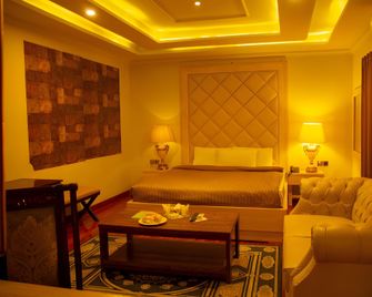 Hotel De Shalimar Multan - Multān - Bedroom