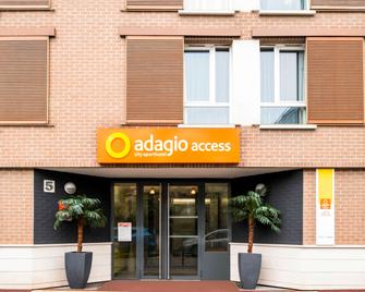 Aparthotel Adagio access Vanves Porte de Châtillon - Vanves - Building