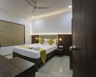 Staybird - Aerith Studios, Exclusive Residences - Pune - Bedroom