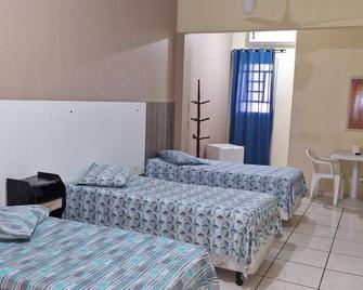Comfoort Hotel - Volta Redonda - Ložnice
