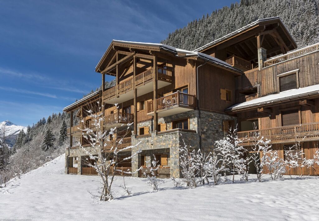 سي جي آيتش ريزيدنسز أوند سباز ليز ألباج دو شمباني