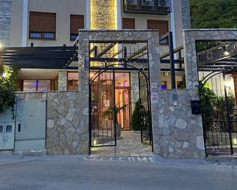 Hotel Blagaj Mostar - Blagaj - Edificio