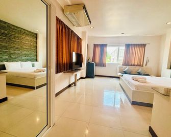 Ree- Riverside hotel - Bangkok - Quarto