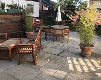 The Dalbury and Palmer - Sheffield - Patio