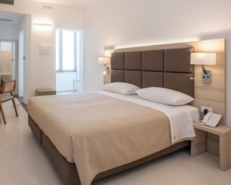 Hotel Albània - אוטרנטו