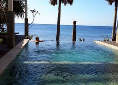 Amed Beach Villa - Abang - Pool