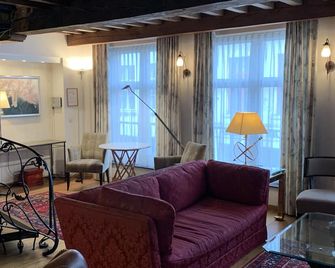 Cosy Quality Two Storey Holiday Flat In Medieval City Centre, Casa Michelangelo - Brugia - Pokój dzienny