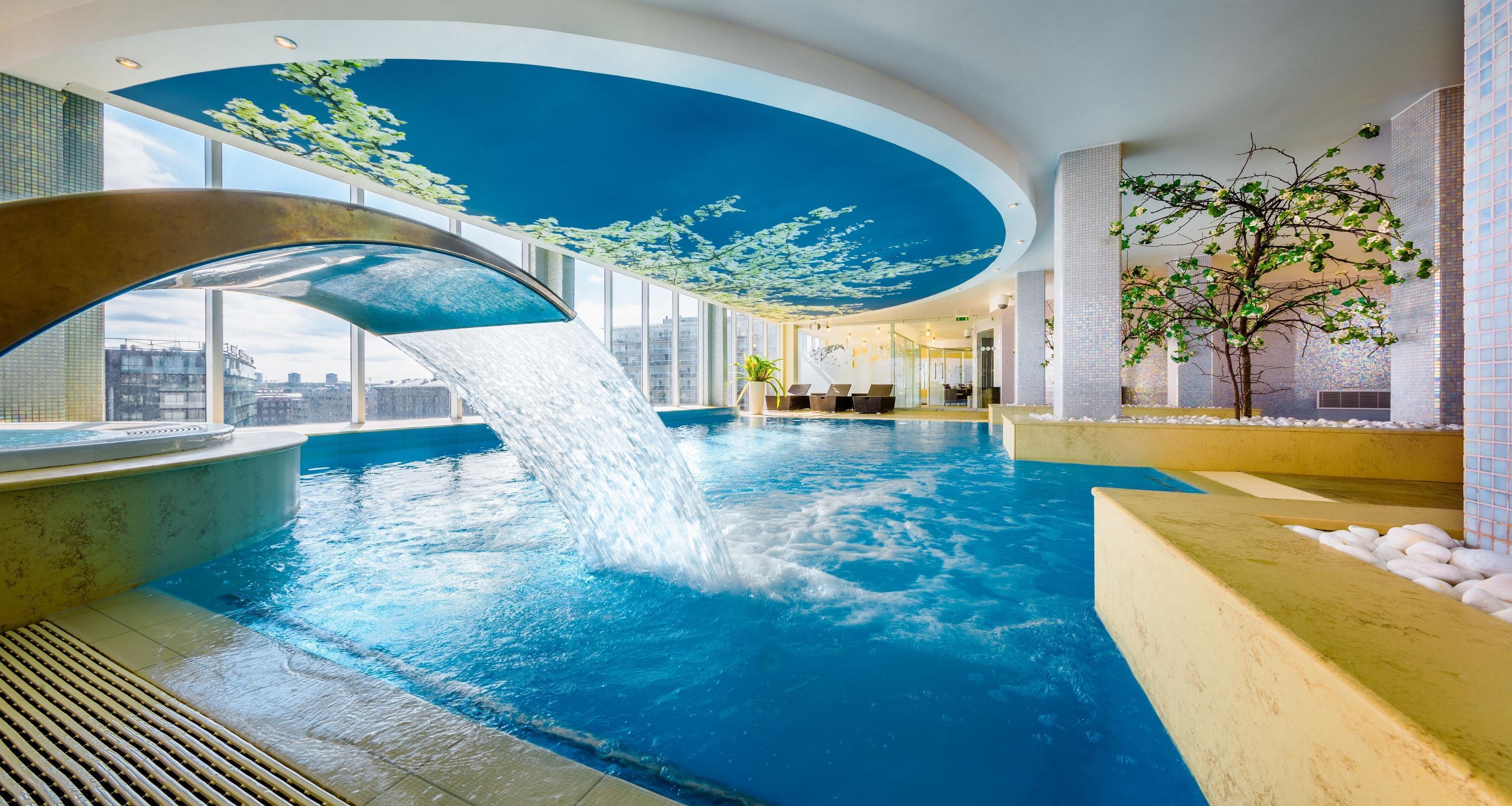 Nordic Hotel Forum - טאלין - בריכה