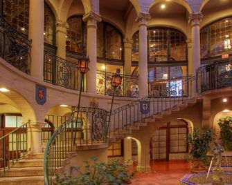 The Mission Inn Hotel and Spa - Riverside