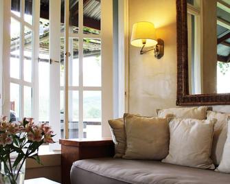 Arumvale Country House - Swellendam - Wohnzimmer