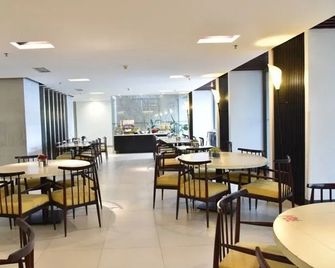 Jinjiang Inn Select Nanning Wanxiangcheng Metro Station - Nanning - Restaurant