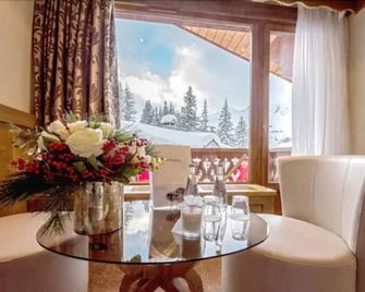 Hôtel Les Sherpas - Courchevel - Jídelna