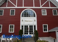 Visions Inn - Cooperstown - Building