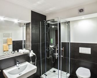 SL'otel Budget - Bernburg