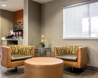 Spark by Hilton Kannapolis - Kannapolis - Huiskamer