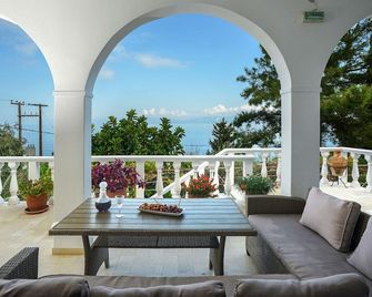 Paxos Blue - Gaios - Balkon