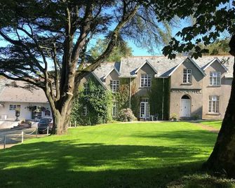 Exmoor Manor Guest House - Lynton