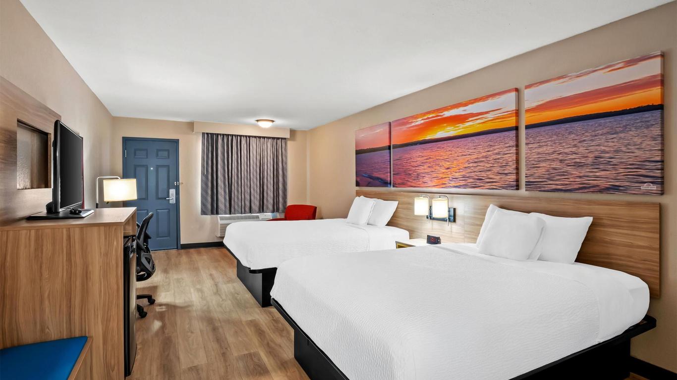 Days Inn by Wyndham Whitmore Lake