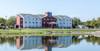 Motel 6 Indianapolis - Southport - Indianapolis - Building