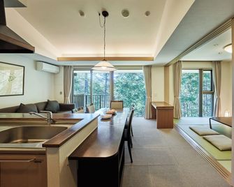 Tokyu Vacations Tateshina - Chino - Eetruimte