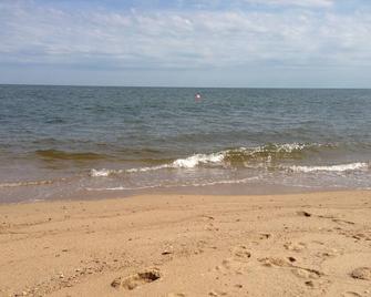 Beautiful Beach House on Private Beach - Popponessett, New Seabury - Mashpee - Beach