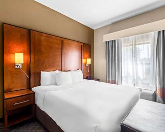 Comfort Suites - Vincennes - Schlafzimmer
