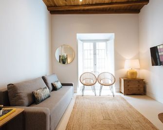 Eva Recommends Castellar Pool & Terrace - Sevilla
