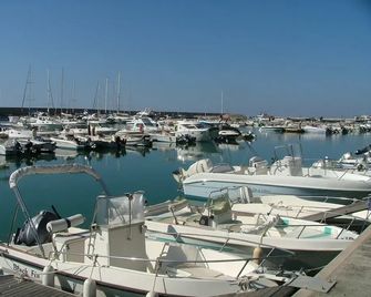 Holiday Home in Guardavalle near River - Stilo