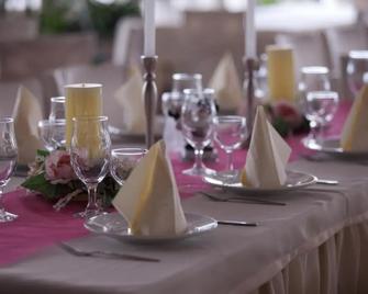 Blue Bay Hotel - Mytilene - Restaurant