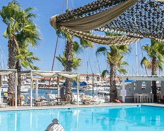 Ianos Hotel - Lefkáda