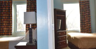 Guest Cottage And Suites - Brunswick - Soveværelse