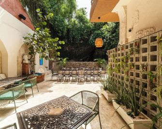 Hotel Empyrean Art Deco by Faranda Boutique - Santo Domingo - Patio