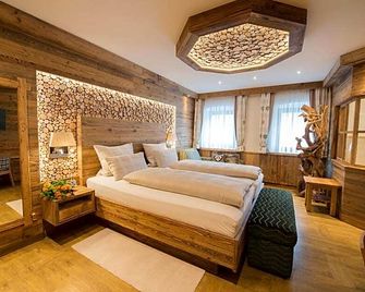 Wellness-Hotel Adler - Bad Woerishofen - غرفة نوم