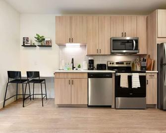 Cozy 1br/1ba + Gym Near Upmc & Carnegie Mellon - بيتسبرغ - مطبخ