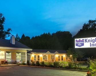 Knights Inn Bracebridge - Bracebridge - Edificio