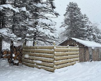 Timberline Lodge - Ellicottville