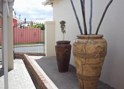 Bakgat Blyplek - Beaufort West - Здание