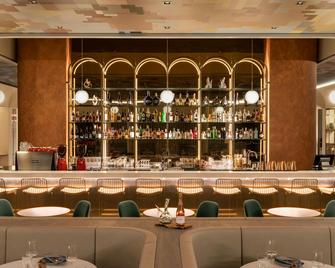 AC Hotel by Marriott Würzburg - וירצבורג - בר