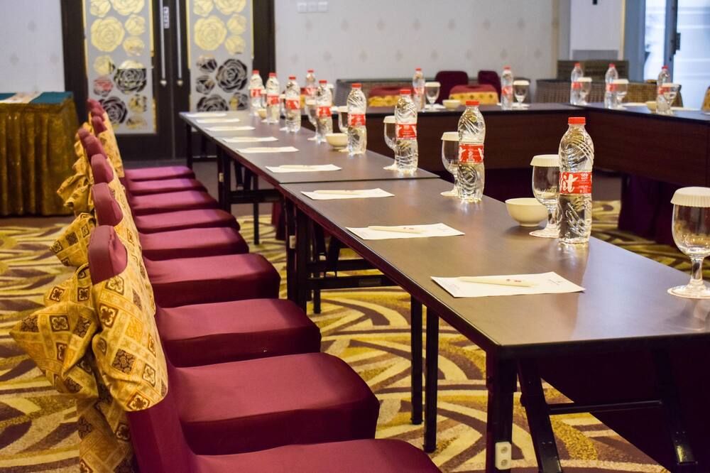 Abadi Hotel Malioboro Yogyakarta - יוגיאקרטה - מסעדה