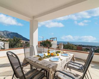 Casa Osalla 1 - Cala Gonone - Balcon