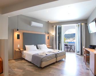 Hotel Punta - Skiathos