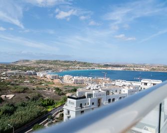 Gest - Mellieha - Balcony