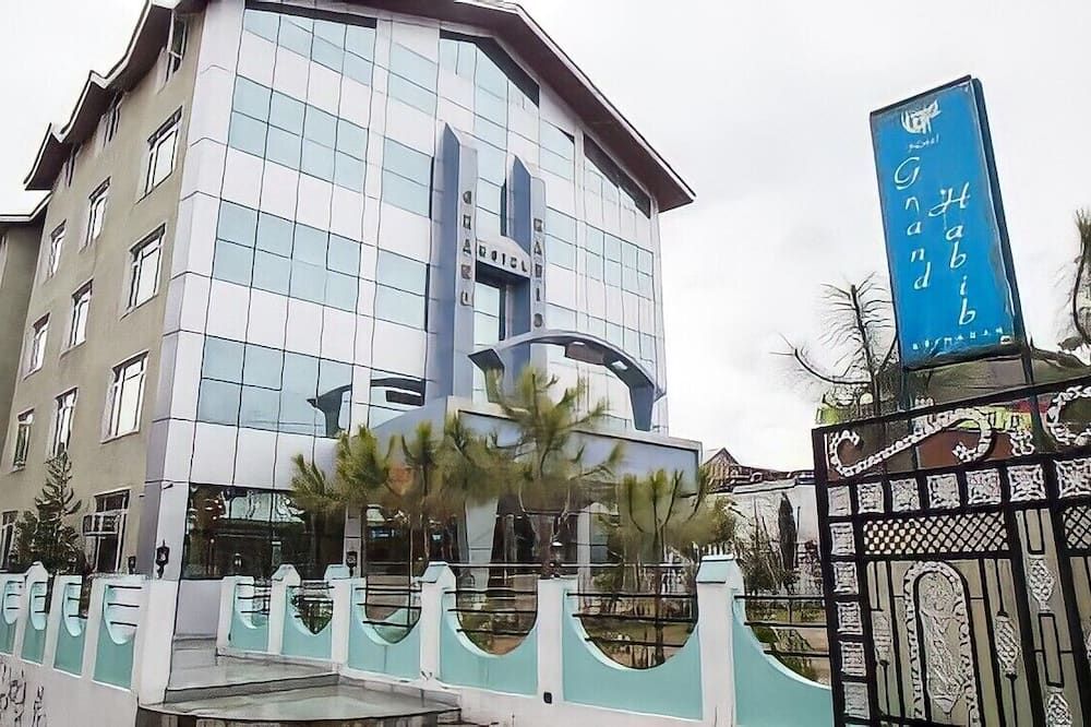 Hotel Grand Habib - Srinagar - Gebouw