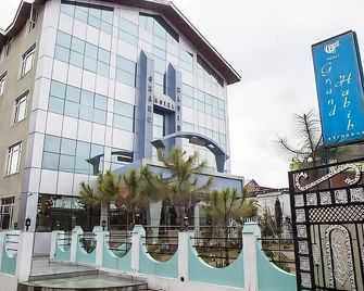 Hotel Grand Habib - Srinagar - Gebouw