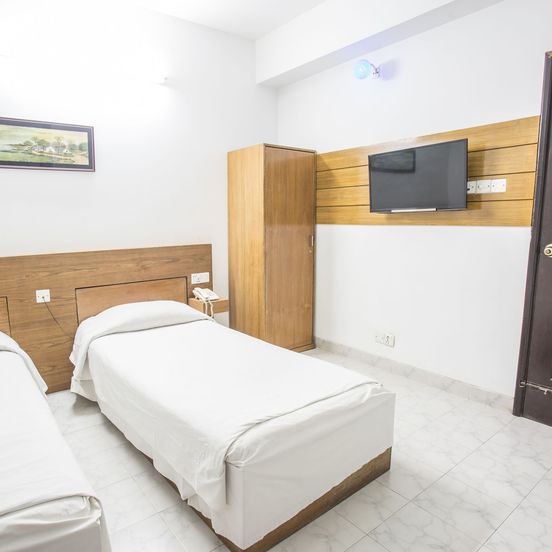 Sel Nibash Hotel & Serviced Apartments image 1