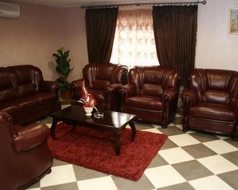 Hotel Casa de Piatra - Scheia - Lounge